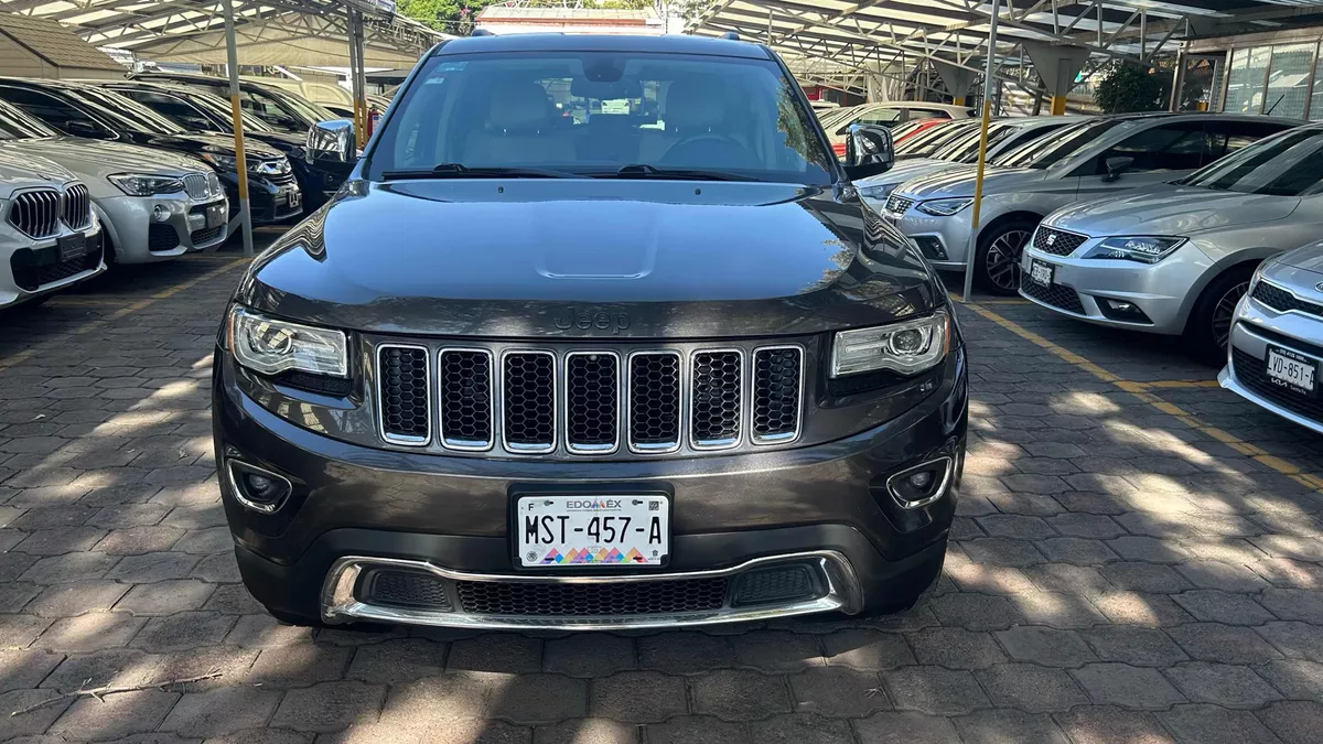 Jeep Grand Cherokee 3.6 Limited Lujo V8 4x2 At 2015
